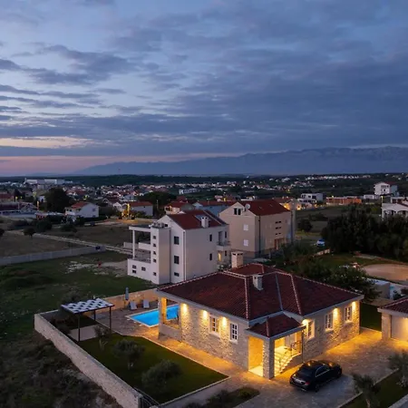 Zizi With Heated Pool 42 M2 Near Sea *
