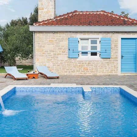 Zizi With Heated Pool 42 M2 Near Sea *
